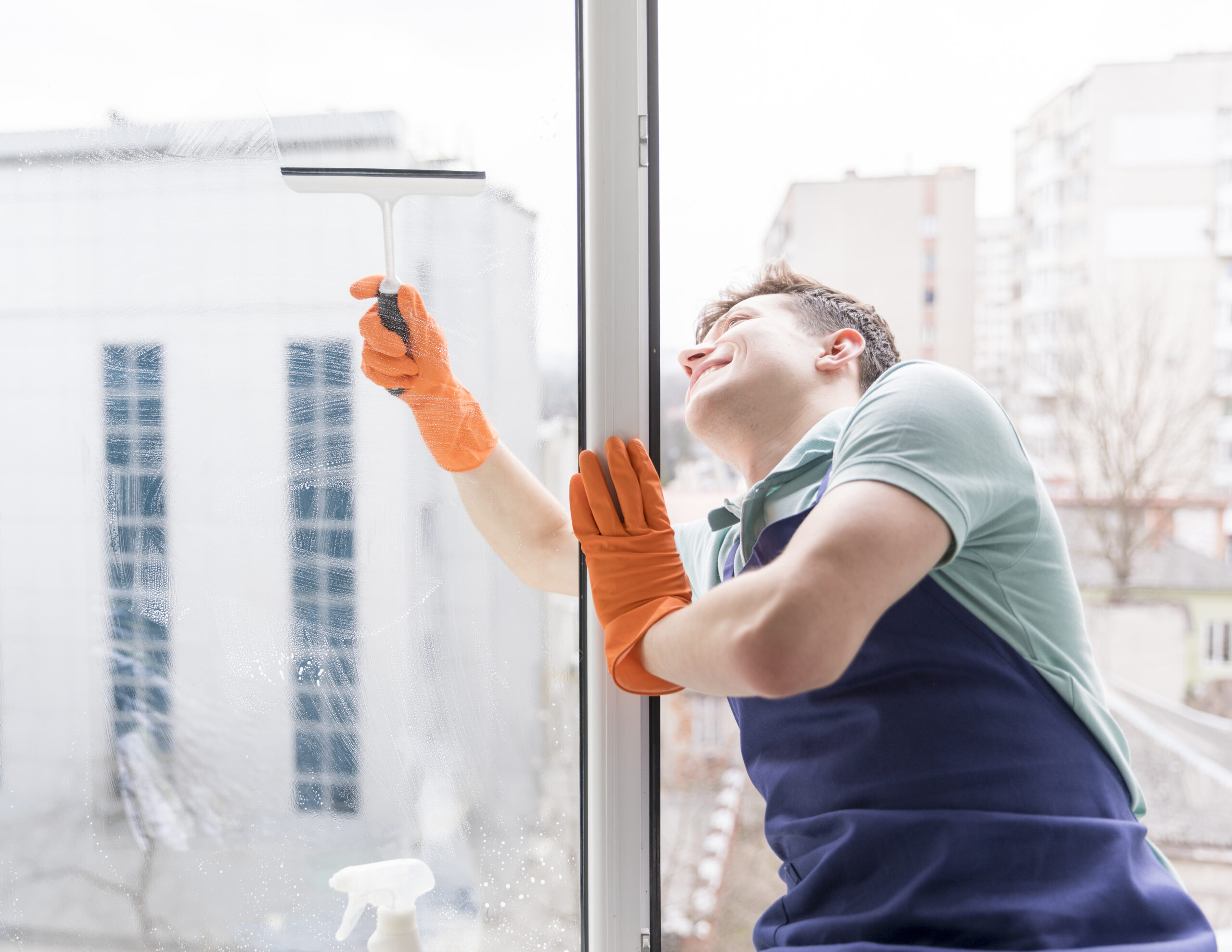 Professional residential window cleaning service in Kanata